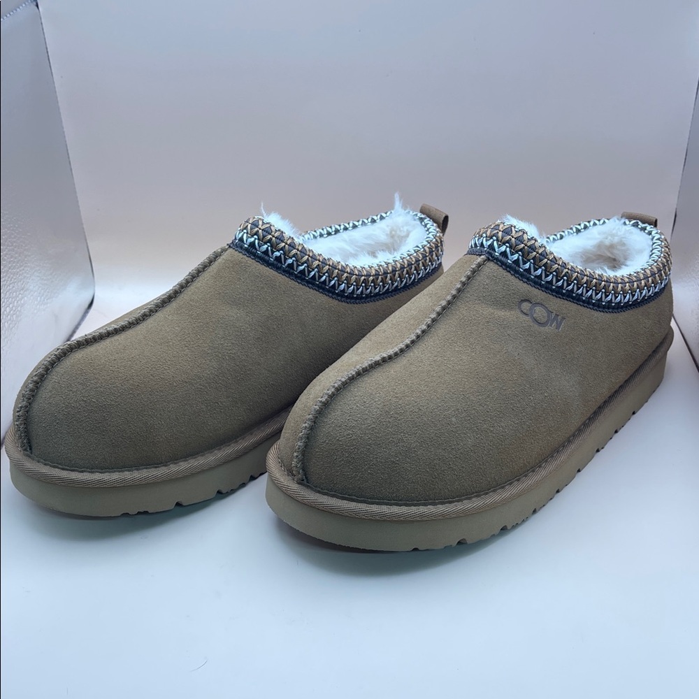 OOW Chestnut Faux Suede Slip On Slippers Women’s 8.5 Faux Fur Lined New